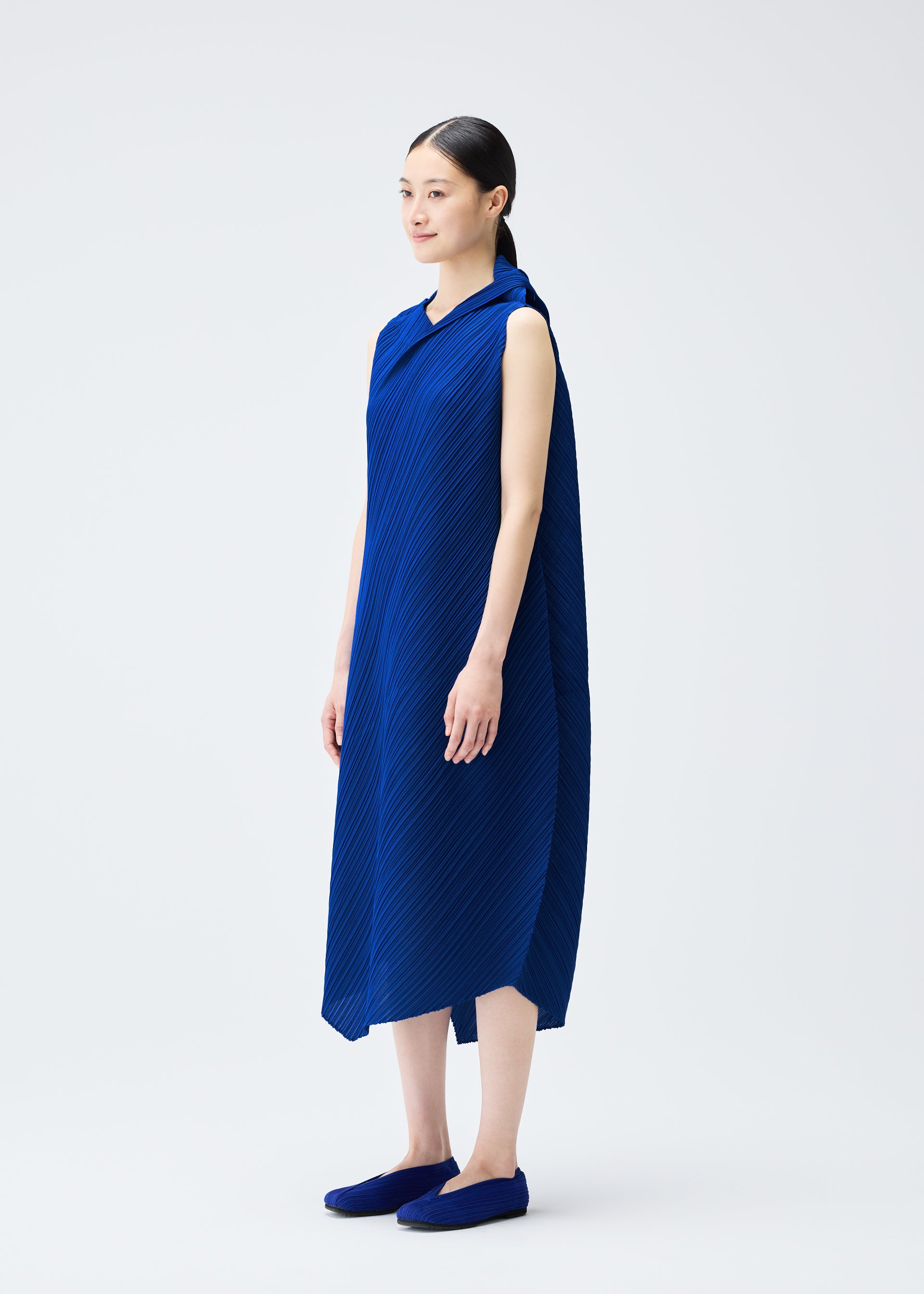 SWING Dress Blue – ISSEY MIYAKE EU
