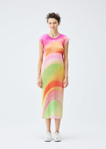 A model wears the PLEATS PLEASE ISSEY MIYAKE GROOVE dress.