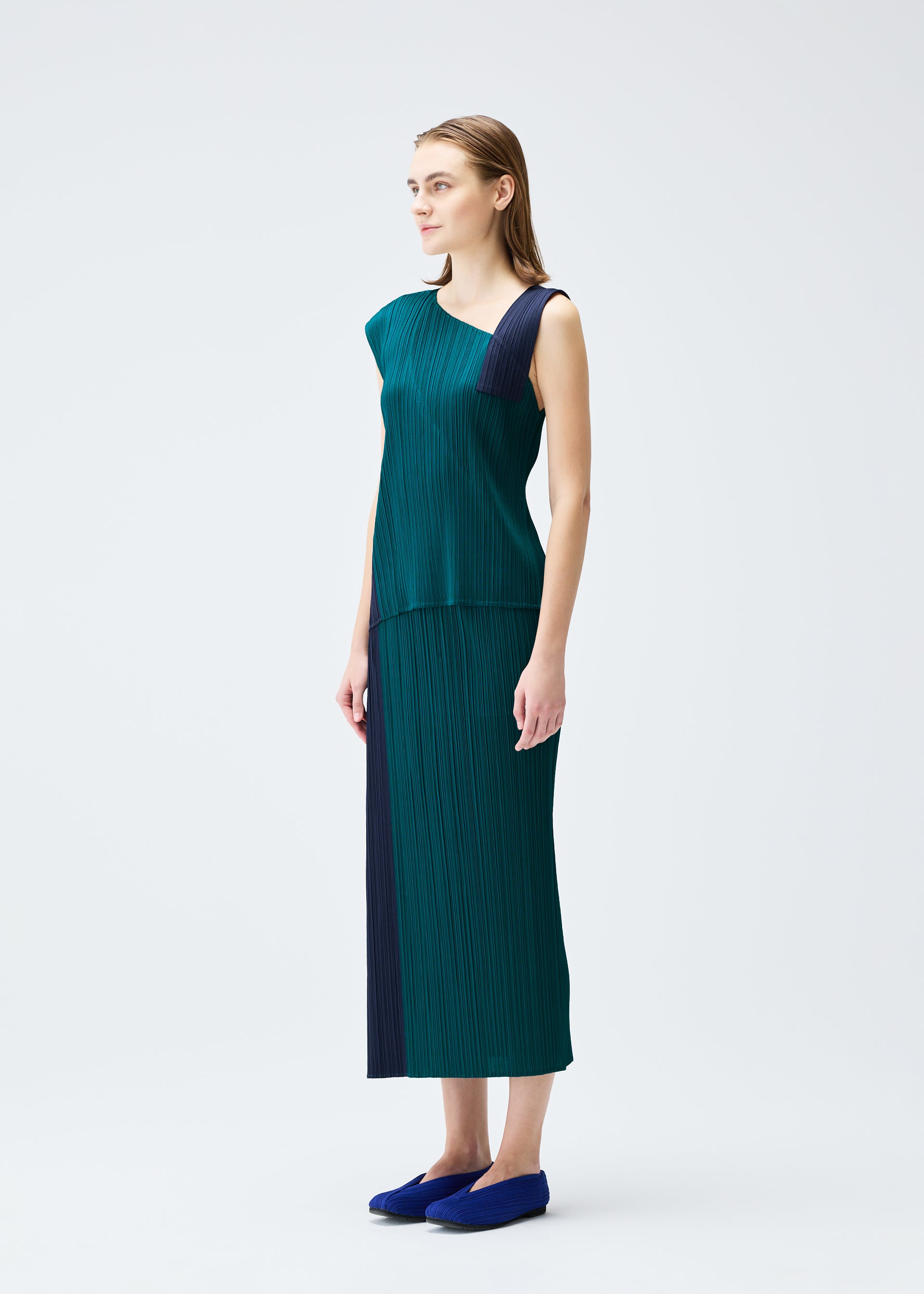 POINTE Top Peacock Blue