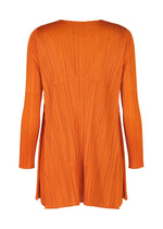 A detail shot of the Pleats Please Issey Miyake EFFICIENT SQUARE 2 prêt à porter.