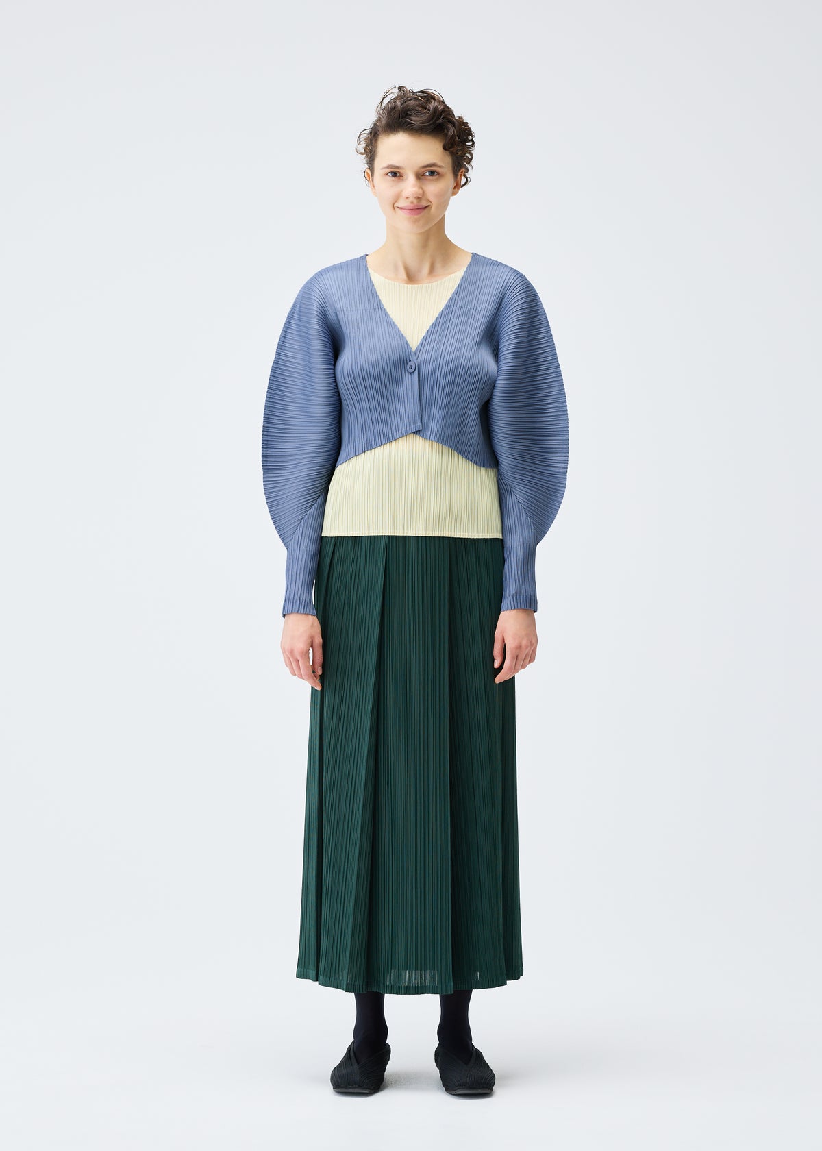 MONTHLY COLORS : DECEMBER Cardigan Ivory