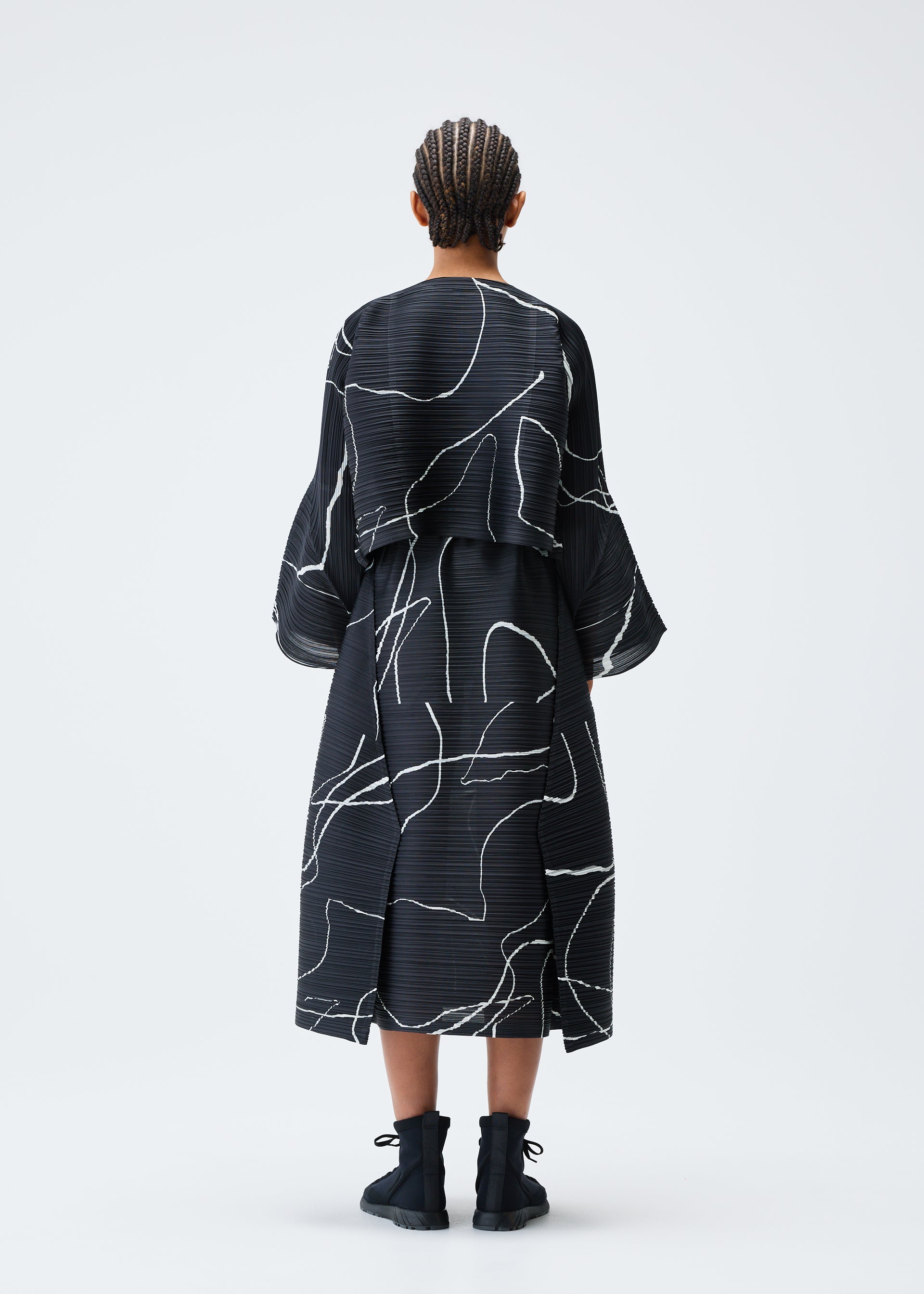 PLEATS PLEASE ISSEY MIYAKE PAUSE カーディガン PAUSE Cardigan Grey – ISSEY MIYAKE EU