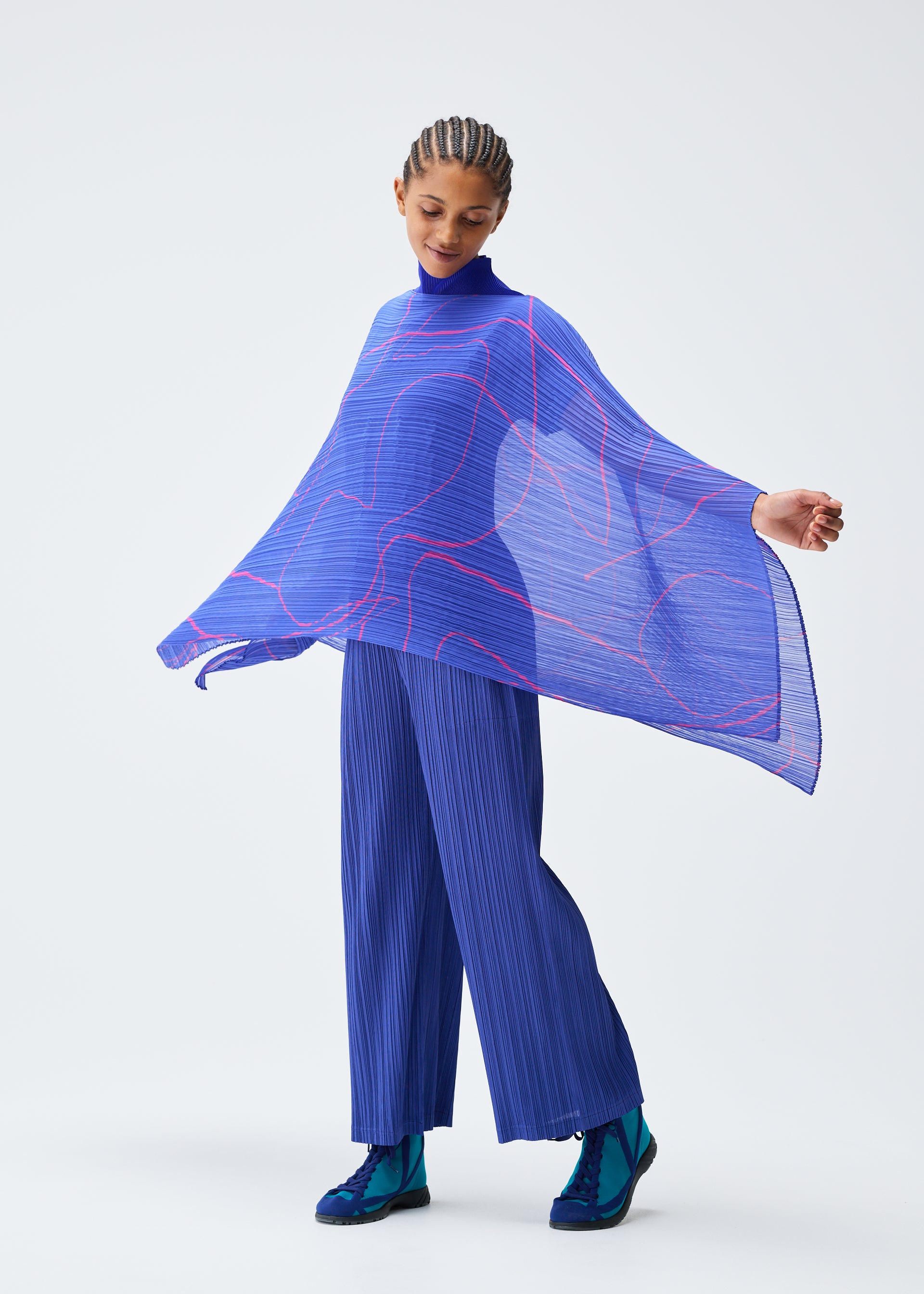 PAUSE MADAME-T Stole Grey – ISSEY MIYAKE EU