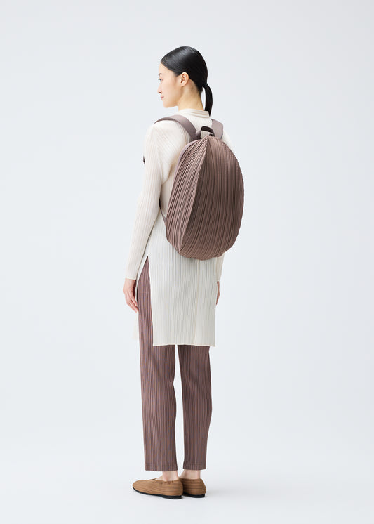 OVAL PLEATS BACKPACK Bag Brown