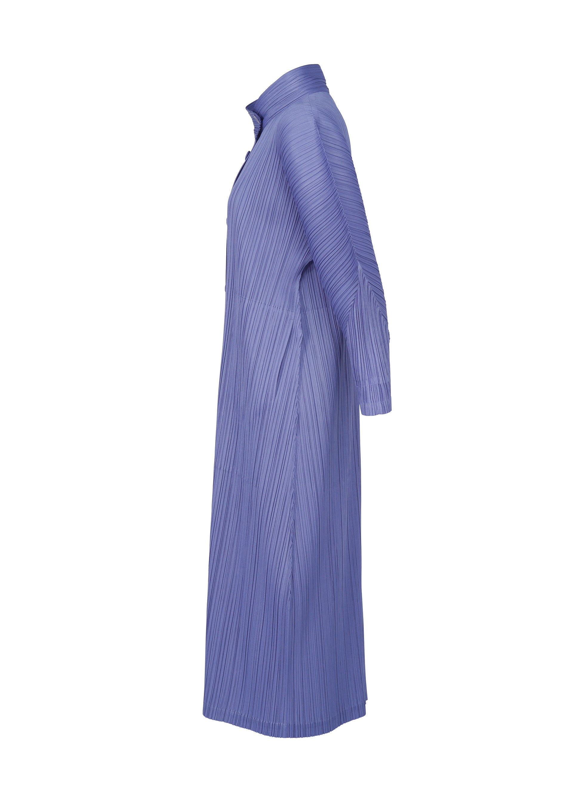 SKYLINE Coat Black – ISSEY MIYAKE EU