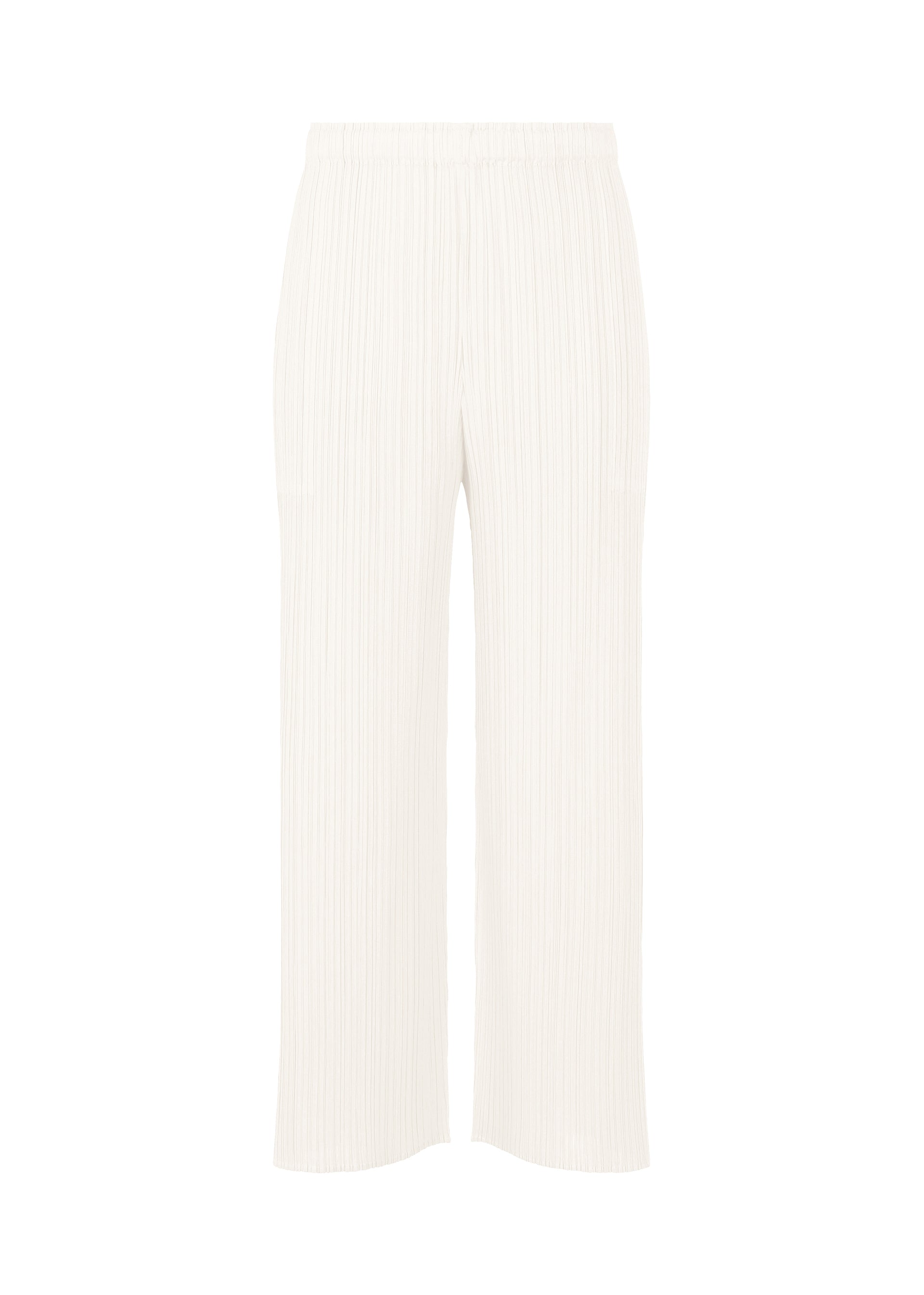 A product shot of the PLEATS PLEASE ISSEY MIYAKE MONTHLY COLORS FEBRUARY prêt à porter in white (01).