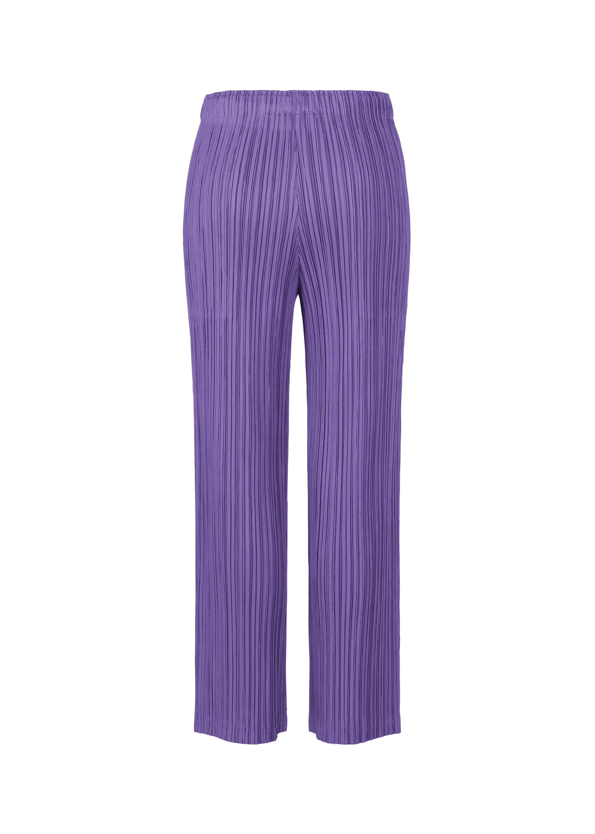 A detail shot of the PLEATS PLEASE ISSEY MIYAKE THICKER BOTTOMS 1 prêt à porter.