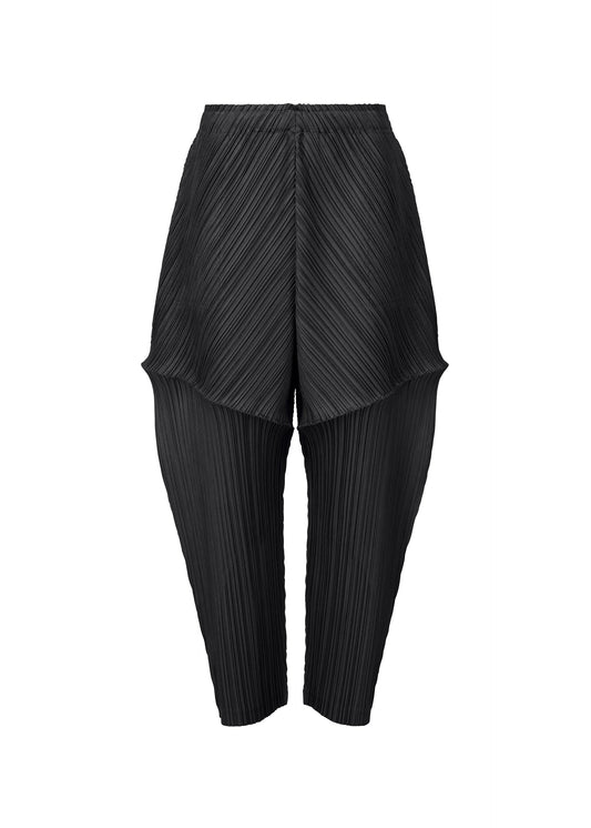A product shot of the Pleats Please Issey Miyake THICKER BOTTOMS 2 prêt à porter in .