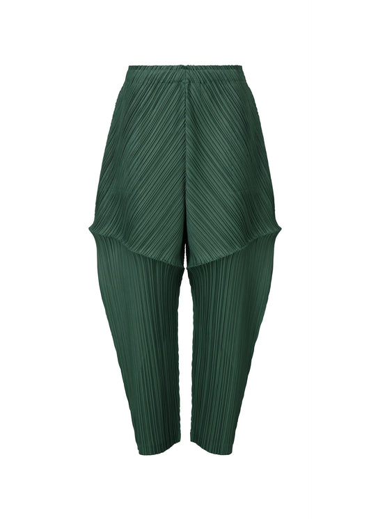 A product shot of the Pleats Please Issey Miyake THICKER BOTTOMS 2 prêt à porter in .