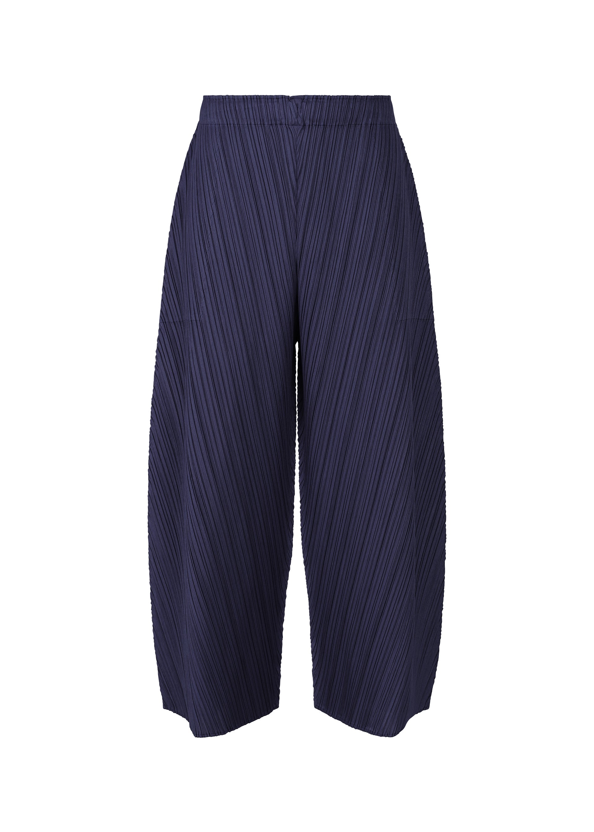 A product shot of the PLEATS PLEASE ISSEY MIYAKE COAST pp66jf4637505 in navy.