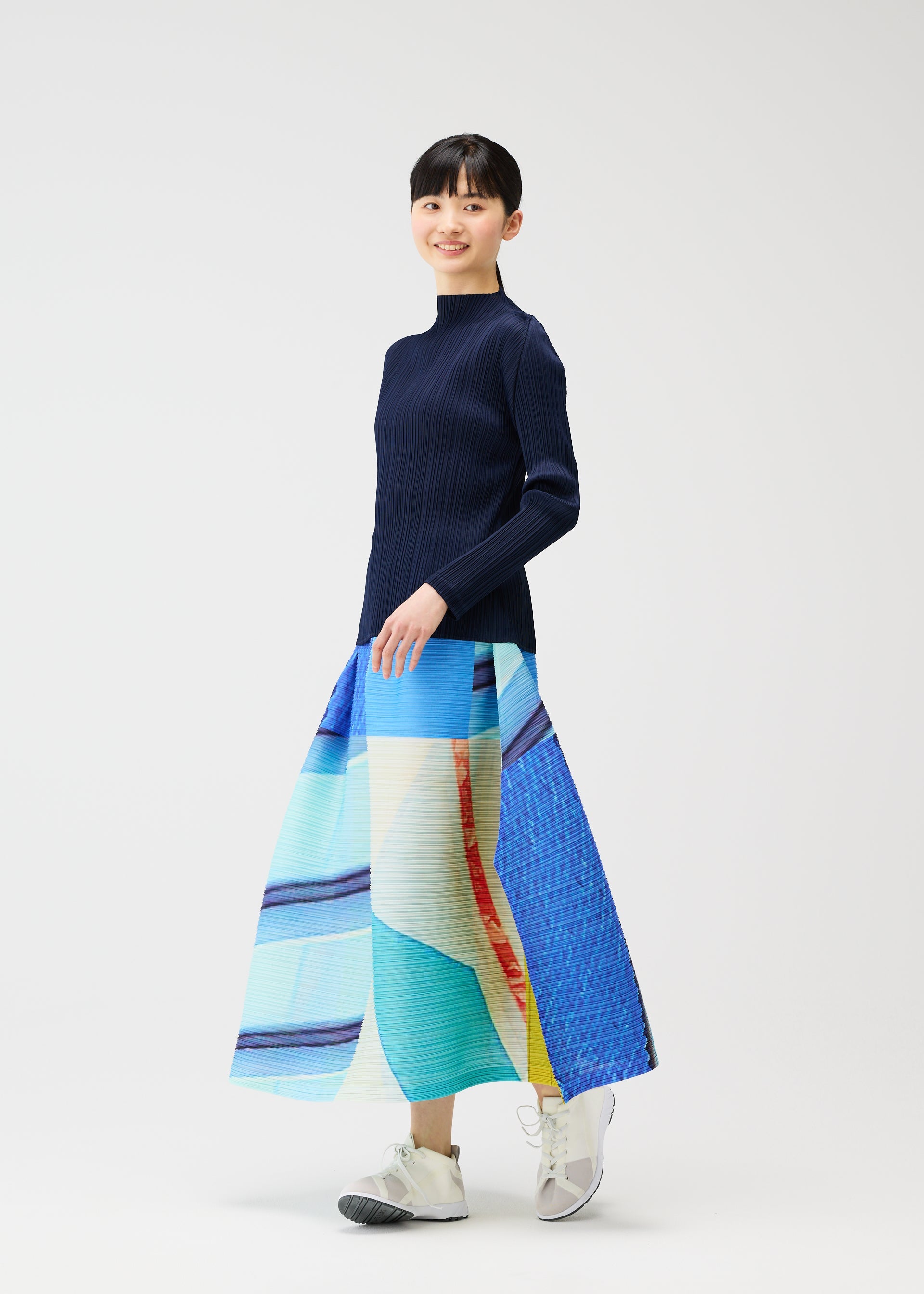 CITY COLLAGE Skirt Grey x Navy – ISSEY MIYAKE EU