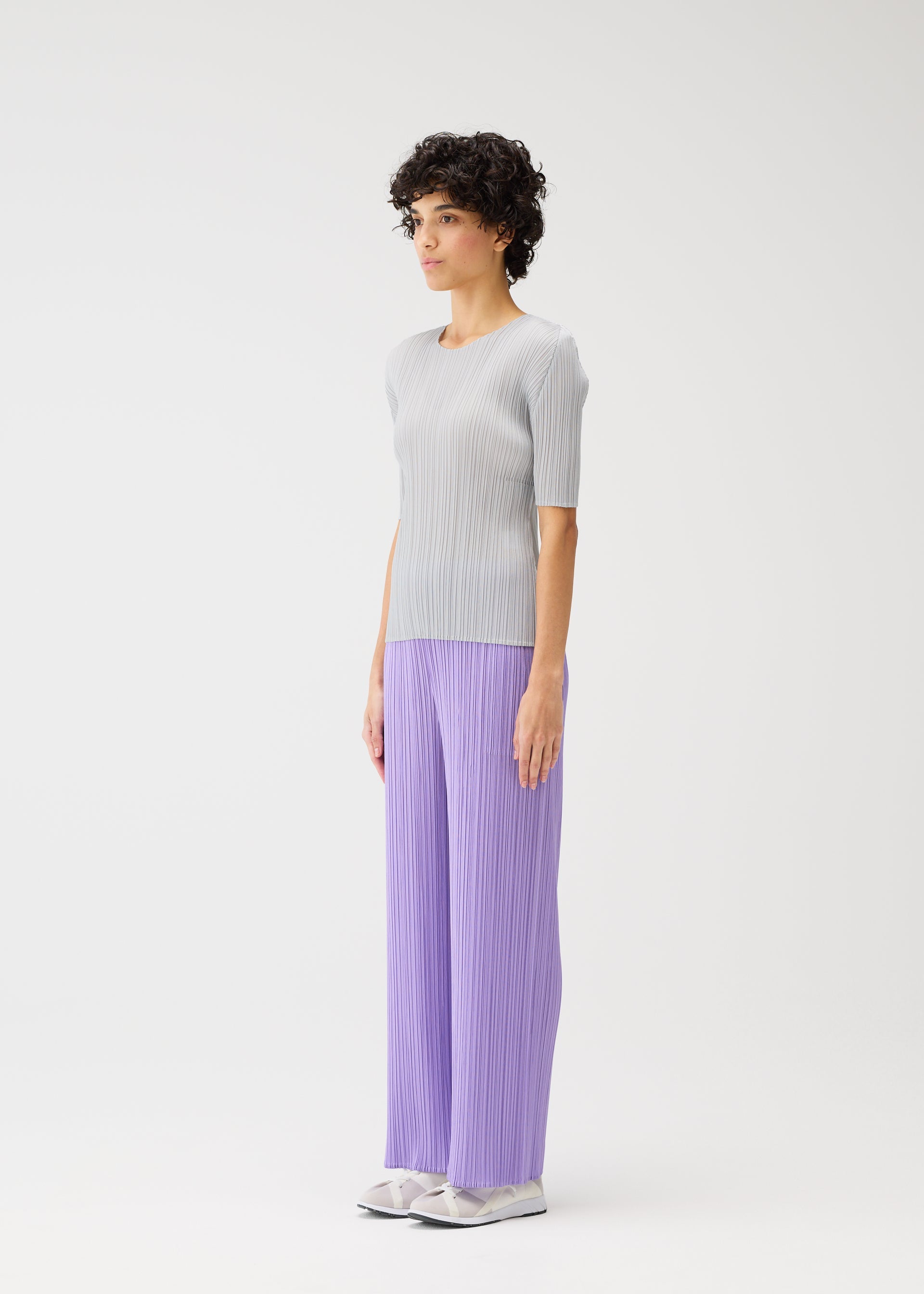 MONTHLY COLORS : APRIL Top Yellow – ISSEY MIYAKE EU