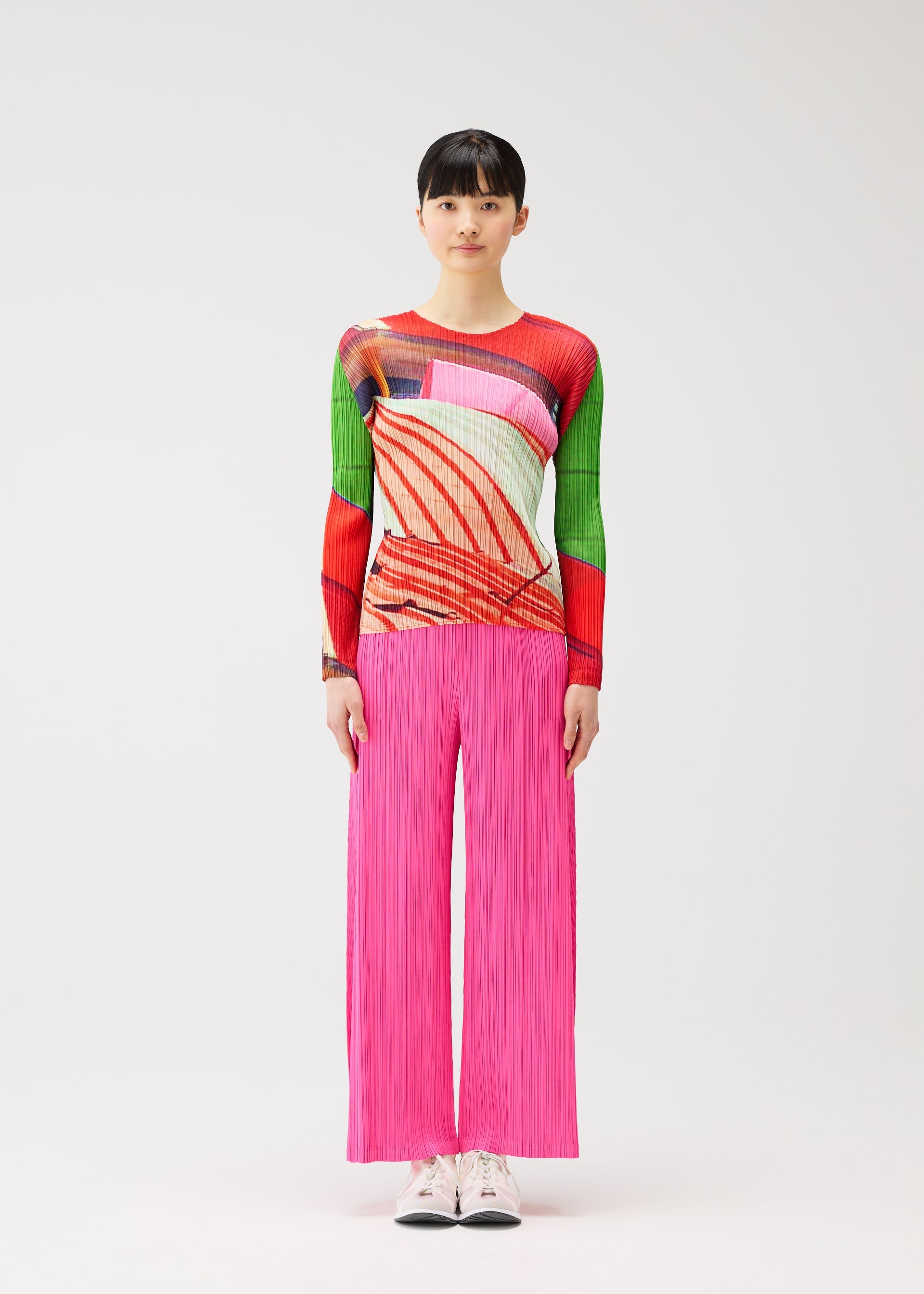 CITY COLLAGE Top Red x Green – ISSEY MIYAKE EU