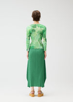 A model wears the Pleats Please Issey Miyake FOGGY FOREST prêt à porter.