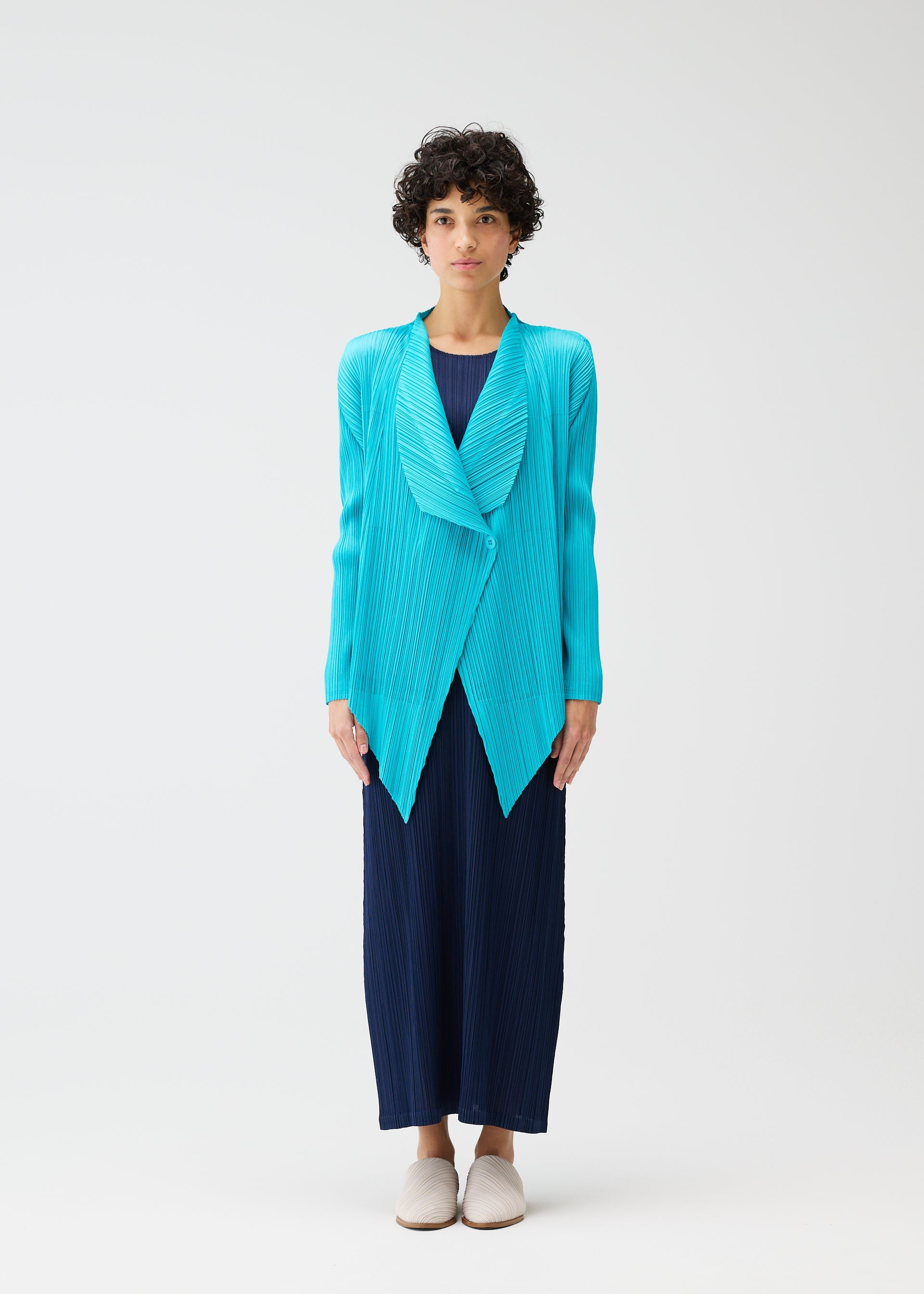 ISSEY MIYAKE イッセイミヤケ リネン ニット カーディガン ベスト ALL CARDIGANS – Page 2 – ISSEY MIYAKE EU