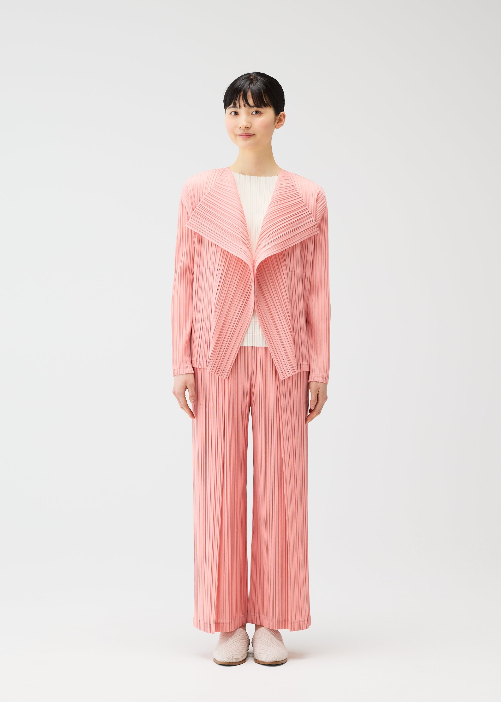 RAMIE PLEATS – ISSEY MIYAKE EU