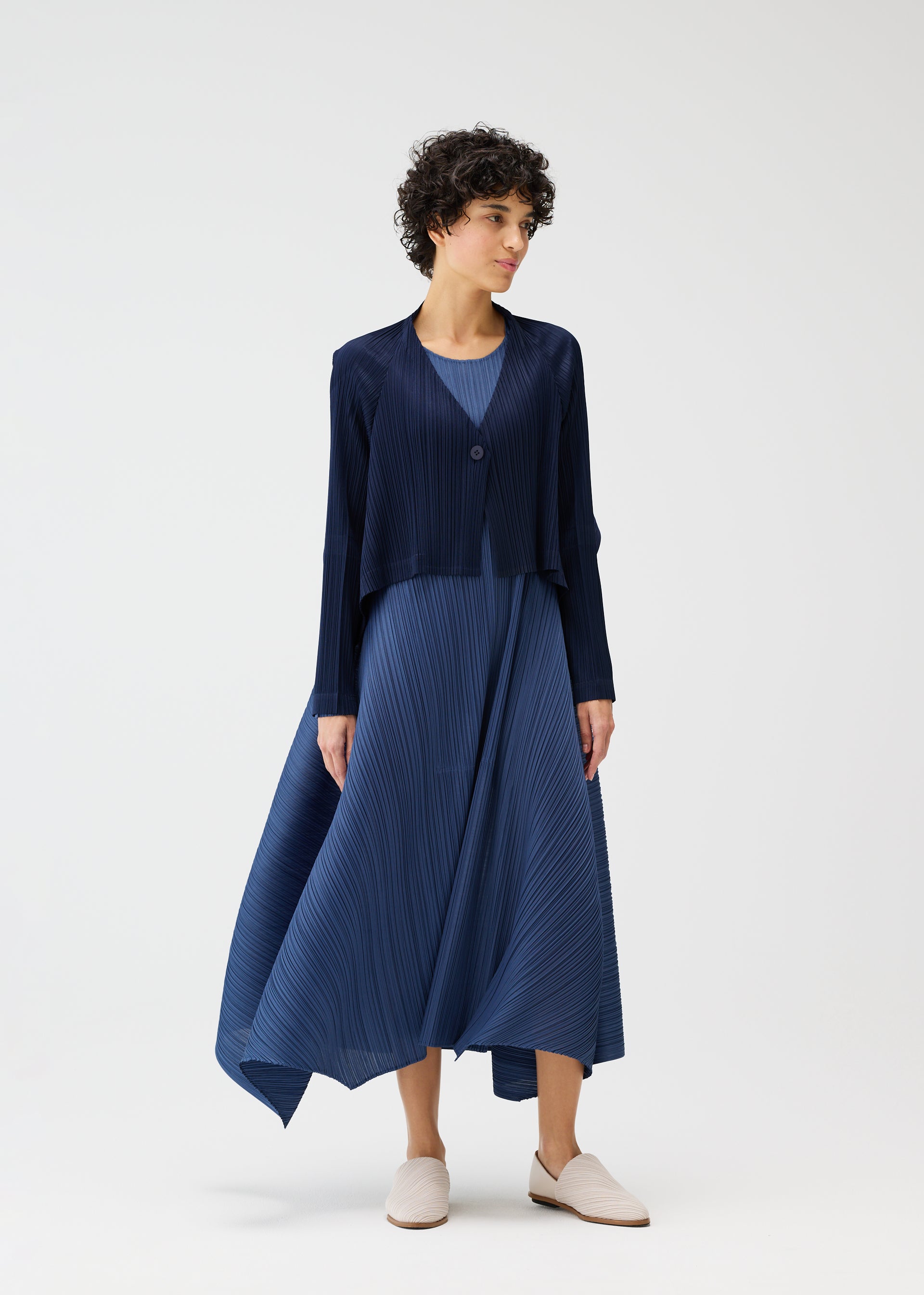 CITY FRAME Cardigan Bordeaux – ISSEY MIYAKE EU