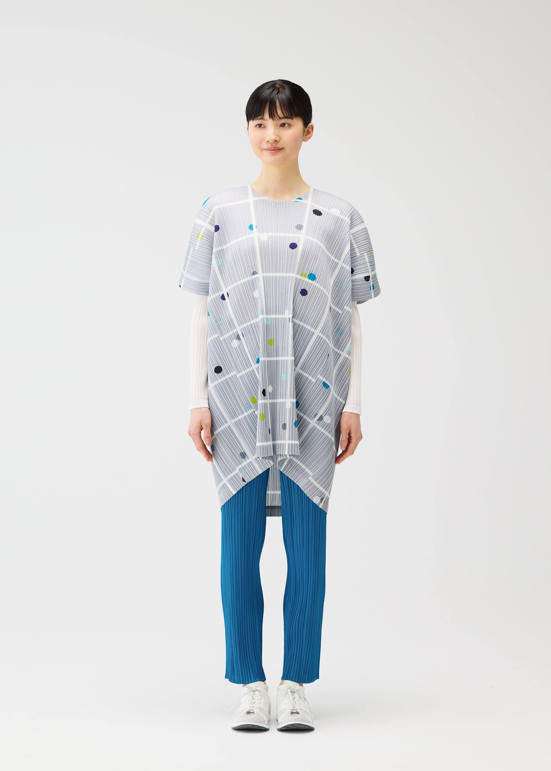 CROSSING DOTS Tunic Black – ISSEY MIYAKE EU
