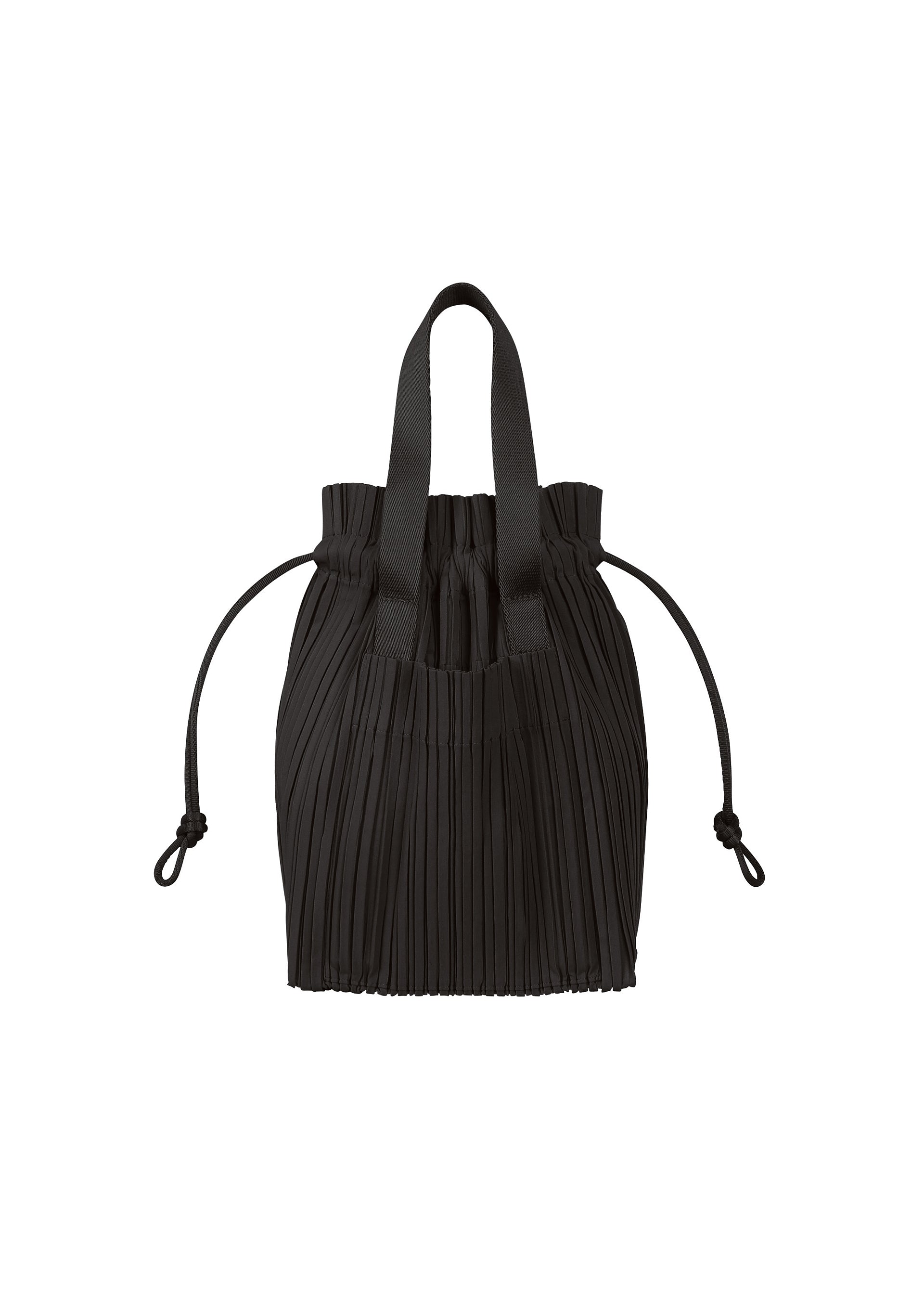 PLEATS-TOTE-BAG – ISSEY MIYAKE EU