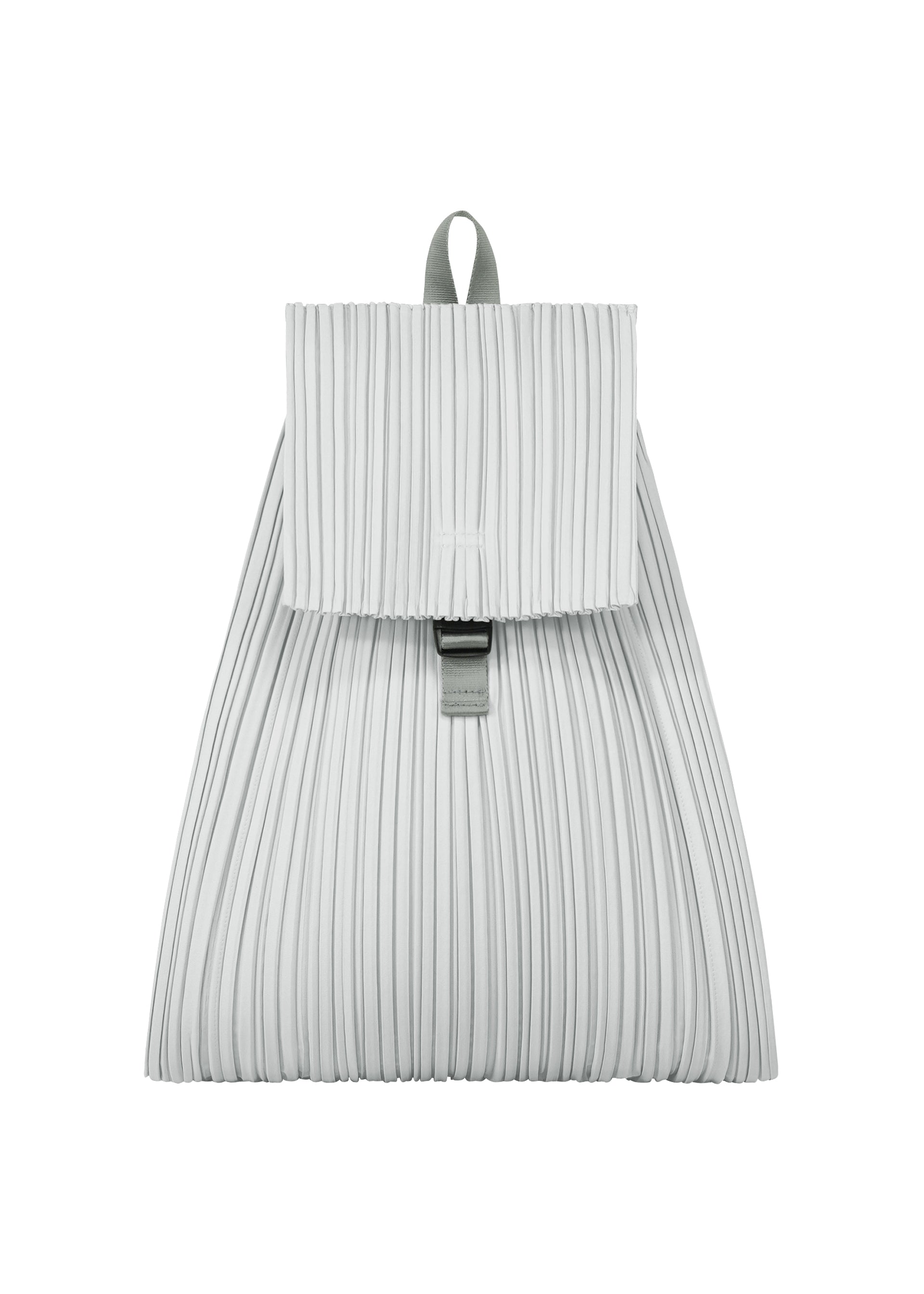 ISSEY MIYAKE CARAPACE PLEATS PLEASE バッグ PLEATS KNAPSACK Backpack Cool Grey – ISSEY MIYAKE EU