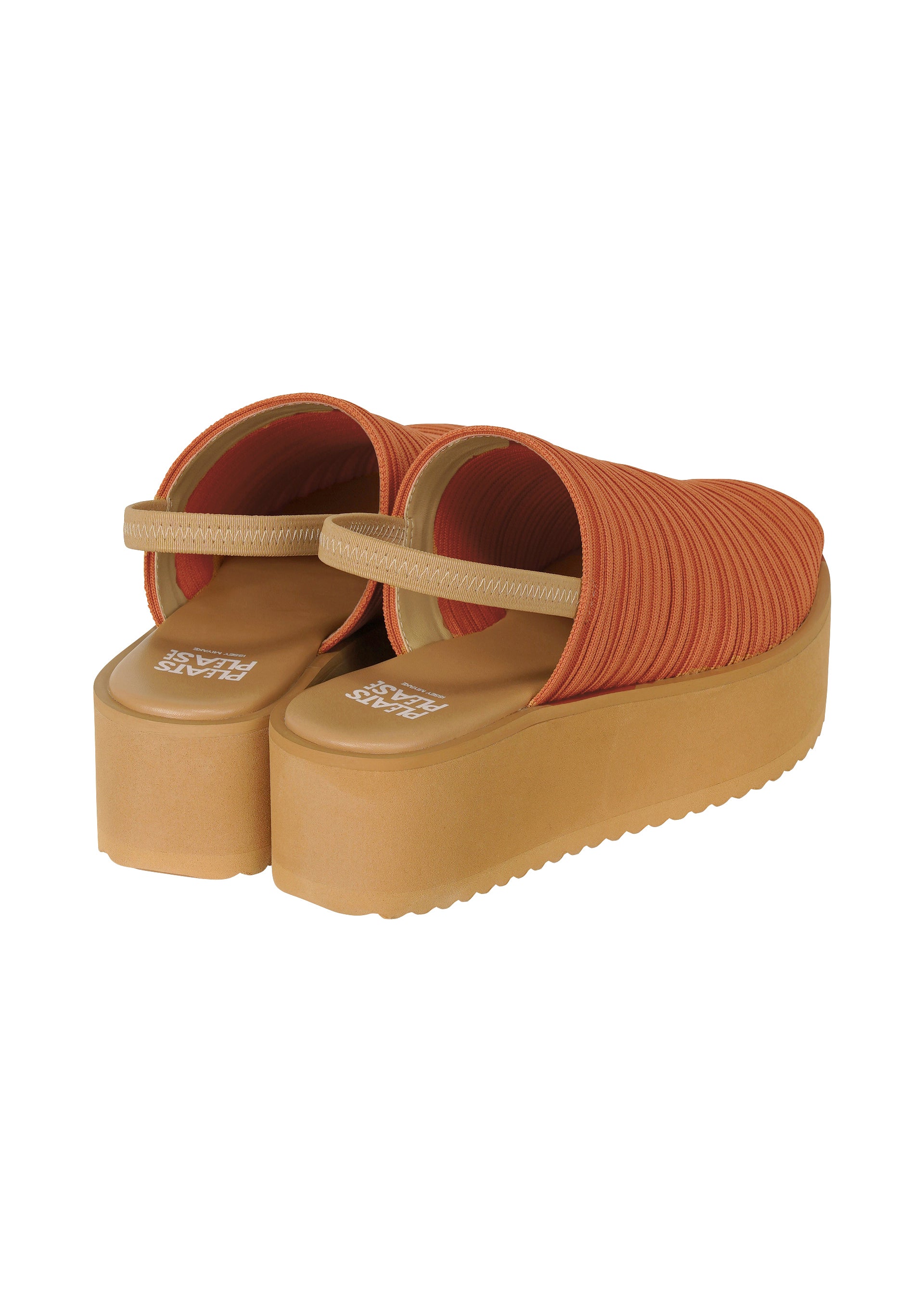 PLEATS KNIT SANDALS Shoes Black – ISSEY MIYAKE EU