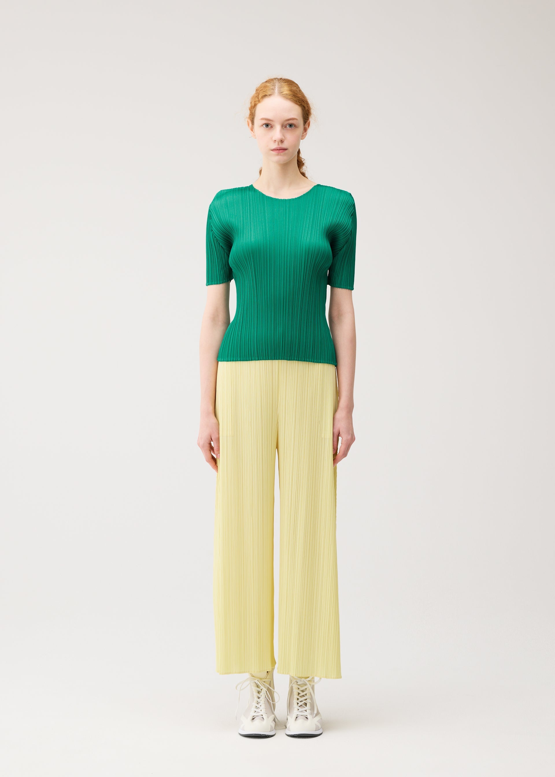 MONTHLY COLORS : JULY Trousers Black – ISSEY MIYAKE EU
