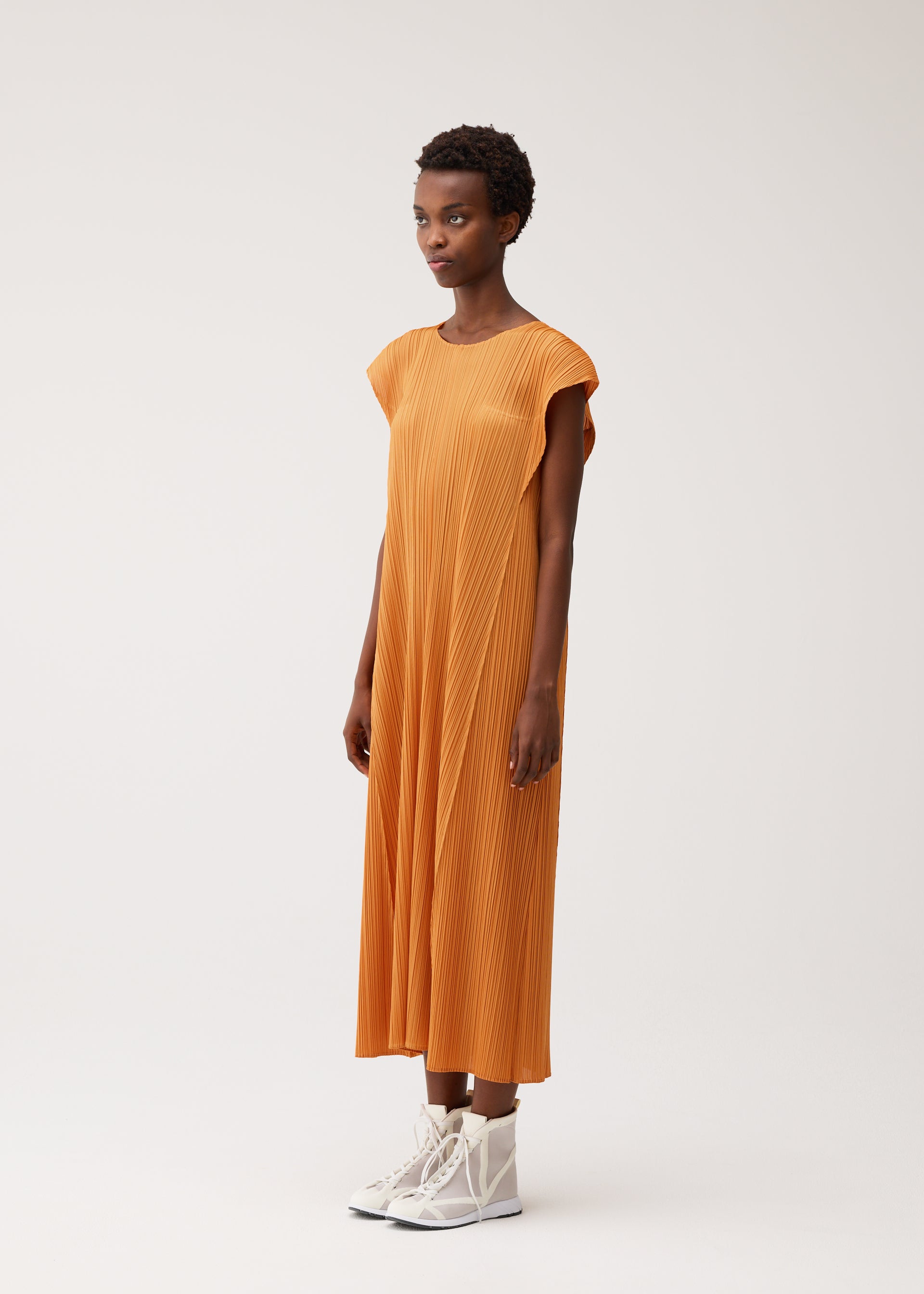 BOUQUET Dress Orange – ISSEY MIYAKE EU