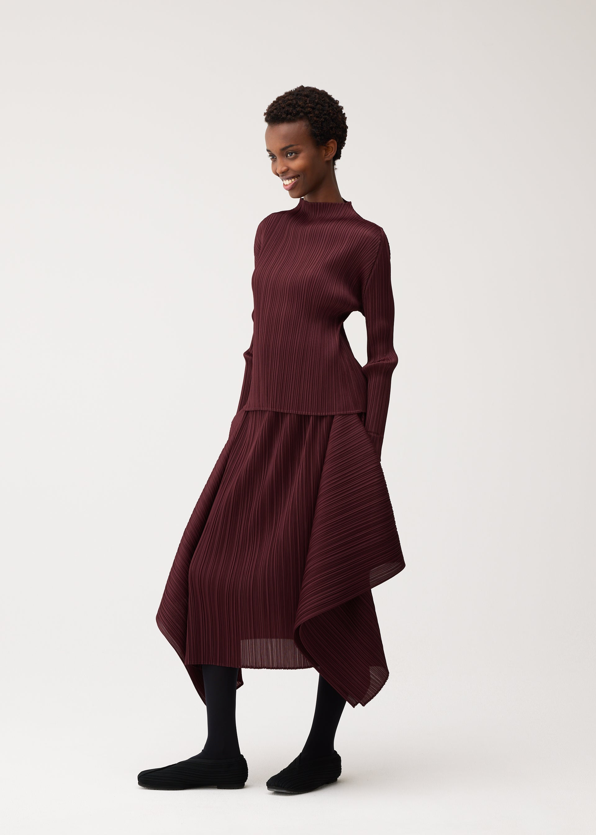 FLUTTER Shirt Moss Green – ISSEY MIYAKE EU