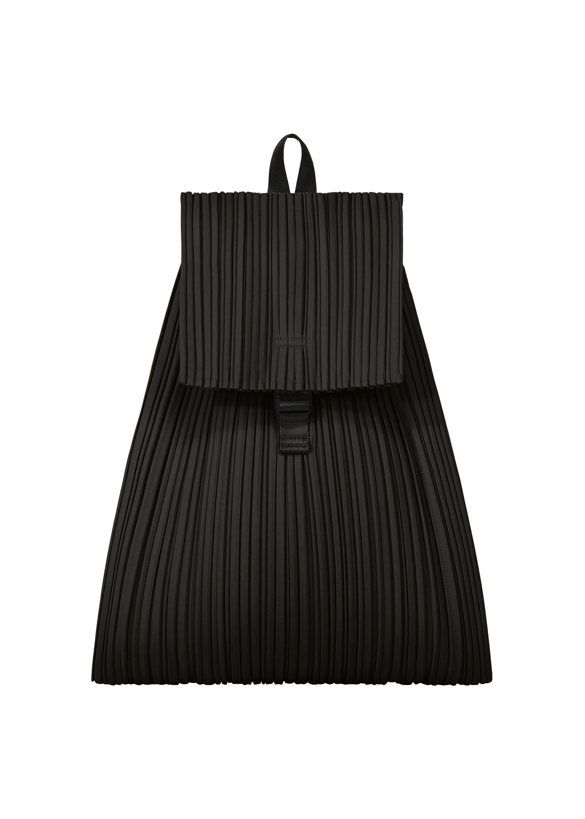 A product shot of the PLEATS PLEASE ISSEY MIYAKE PLEATS KNAPSACK bag in black.